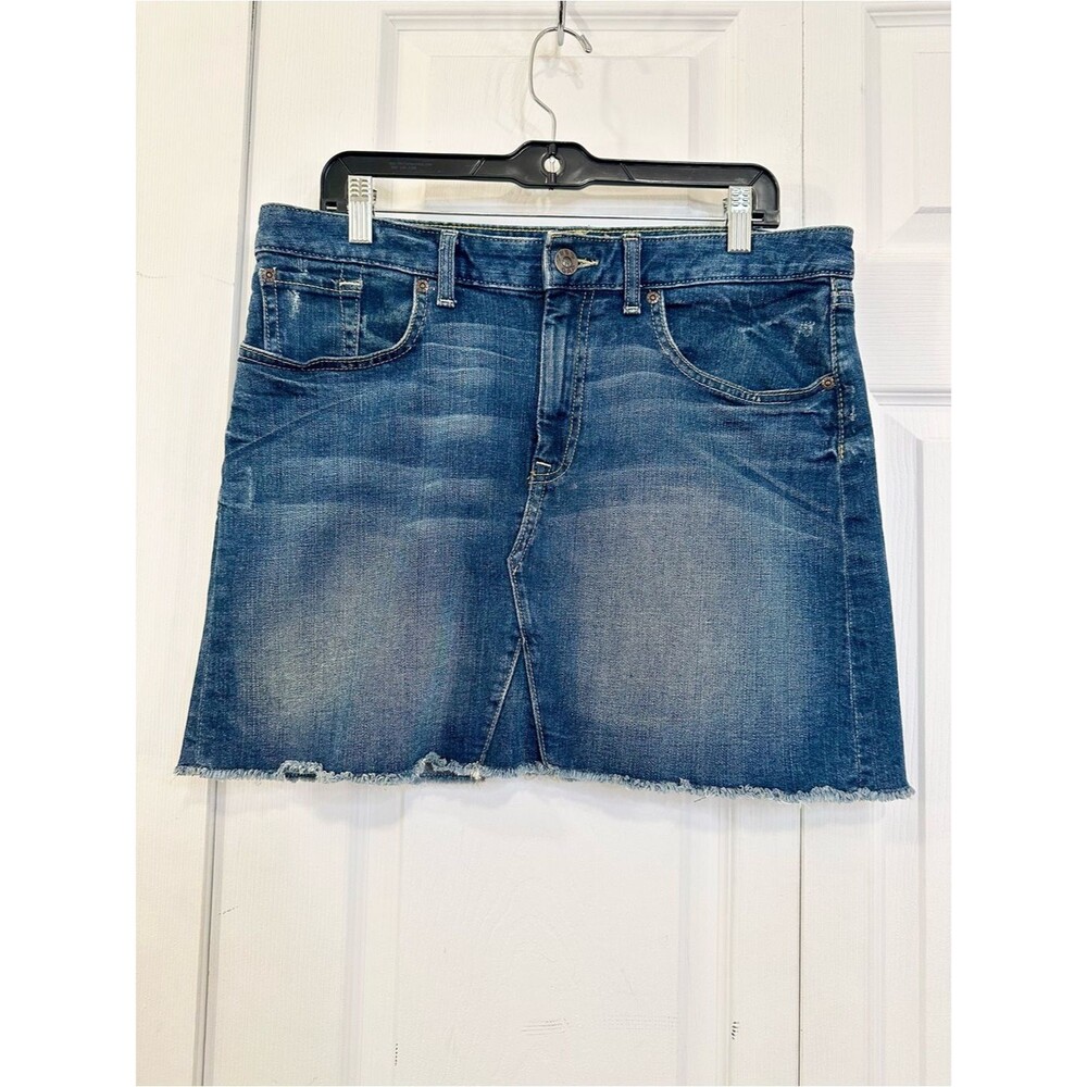 GAP Blue Denim Mini Skirt Y2K with Frayed Hem